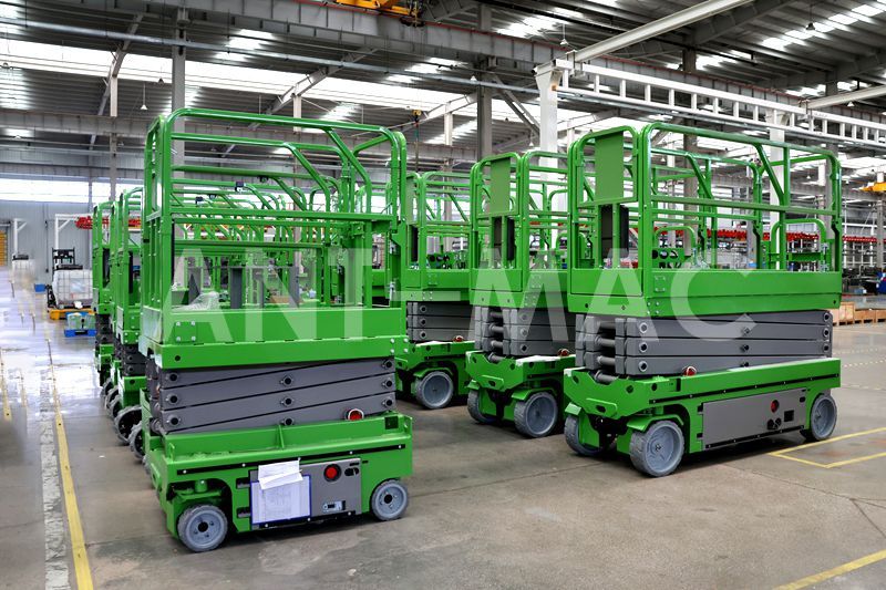 Self-Propelled Electric Mini Scissor Lift 