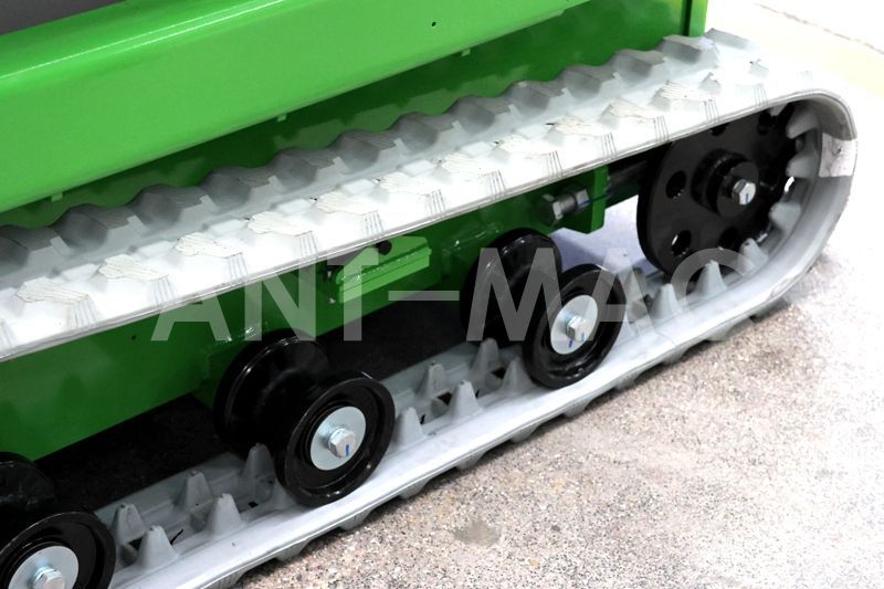 Crawler Scissor Lift