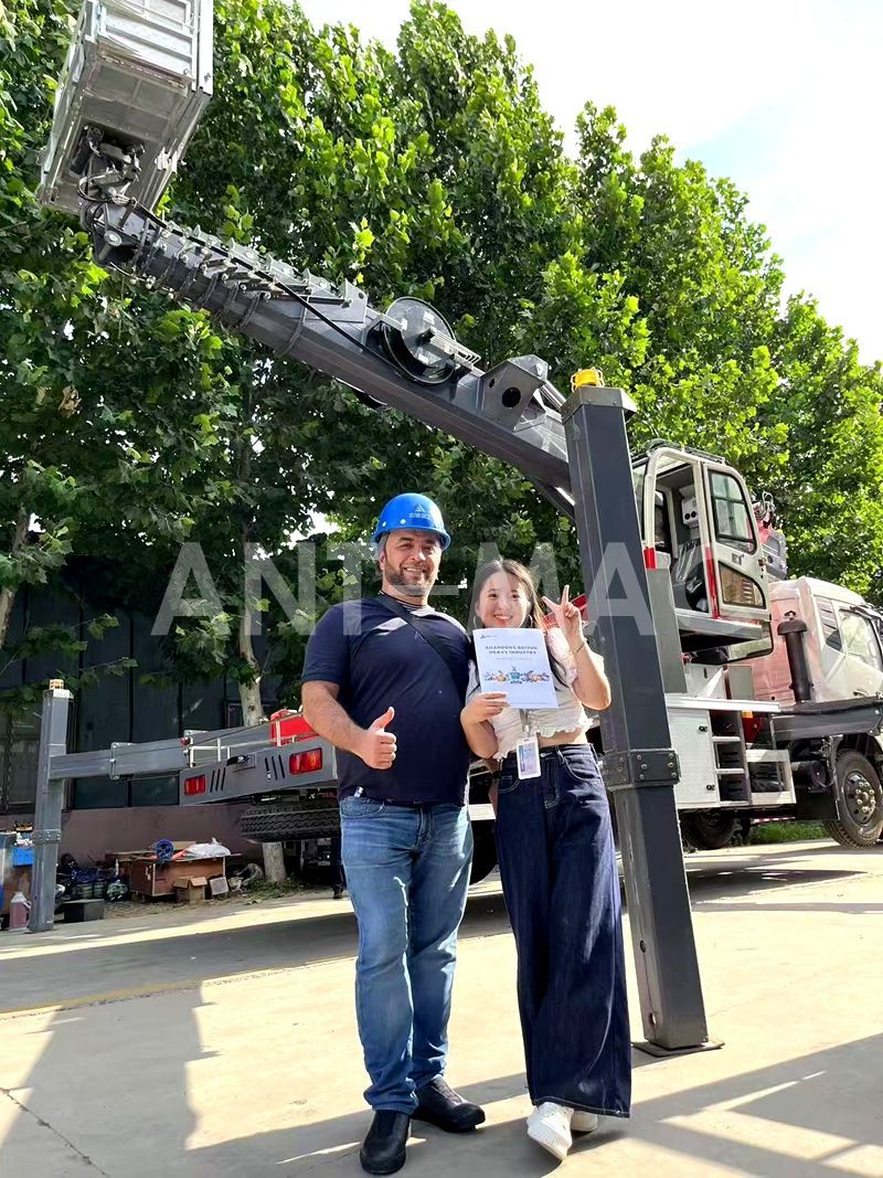 Telescopic Boom Aerial Work Vehicle 