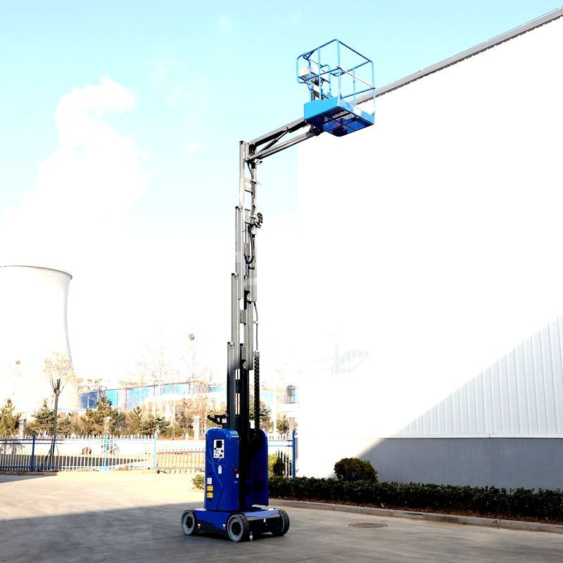 346° Rotating Telescopic Booms