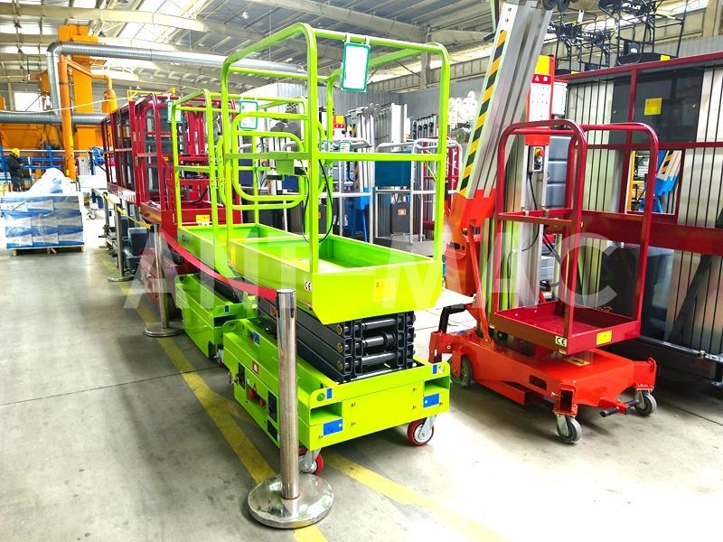Choosing the Right Vertical Lift