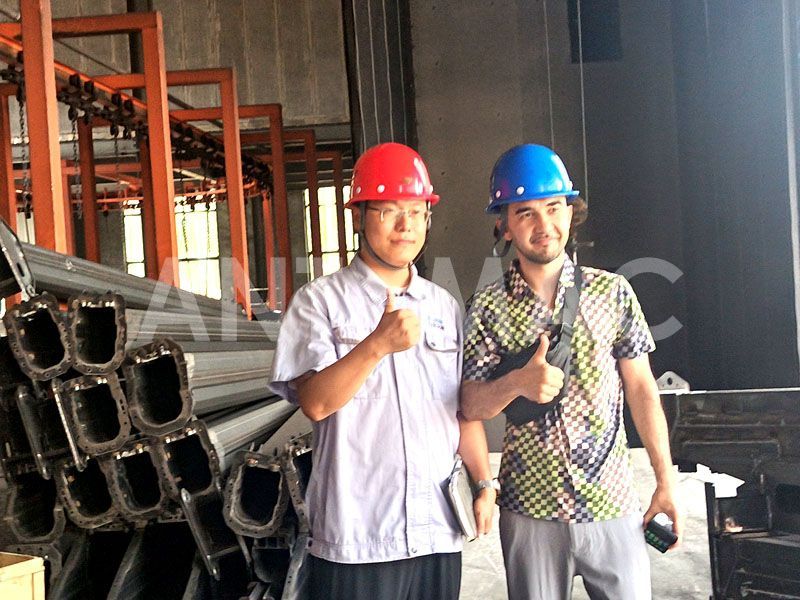 Kazakh Client Explores Shandong Ant Machinery