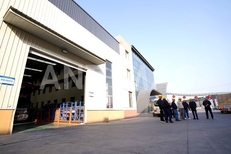 Polish Client Mateusz Visits Shandong Ant for Order Inspection