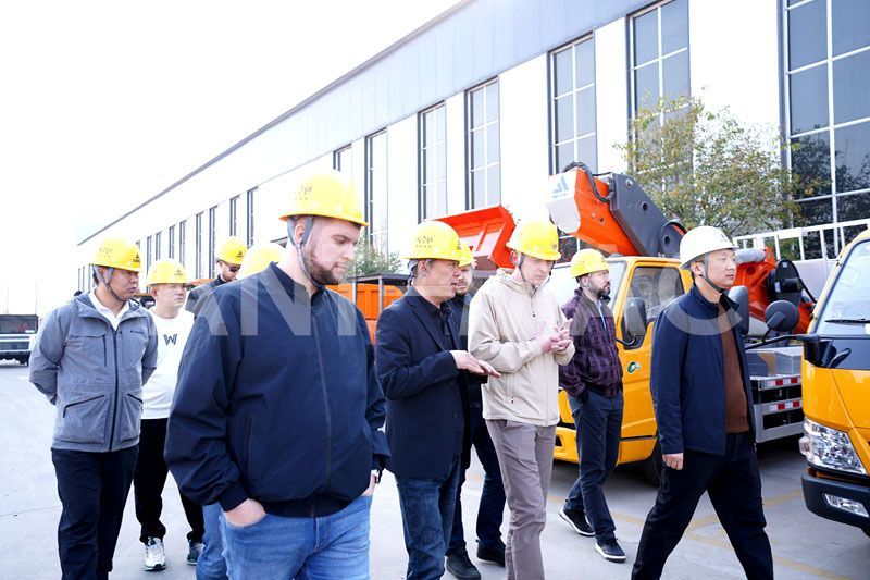 Polish Client Mateusz Visits Shandong Ant for Order Inspection
