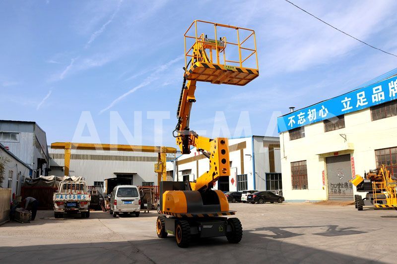 Aerial Work Platform vs Traditional Tools