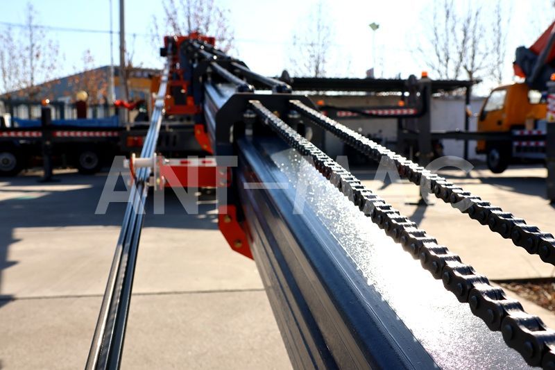 Dual-Chain Telescopic Boom Truck-Mounted Aerial Work Platform