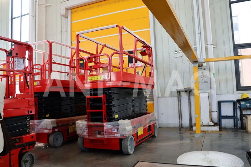 7 Common Causes of Electric Scissor Lift Wear and Tear: Load Management Mistakes That Ruin Equipment