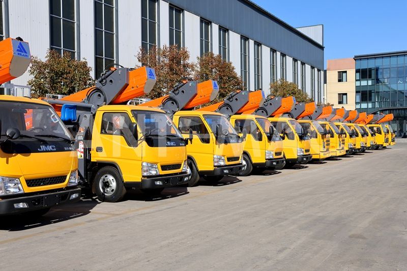 Безопасность На Высоте: Как Современные Автомобильные Платформы Изменили Работу В Суровых Условиях России