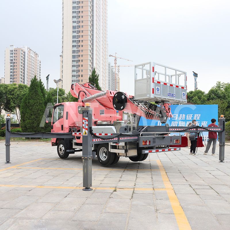 Vehicle-mounted aerial work platform Vehicle-mounted aerial work platform