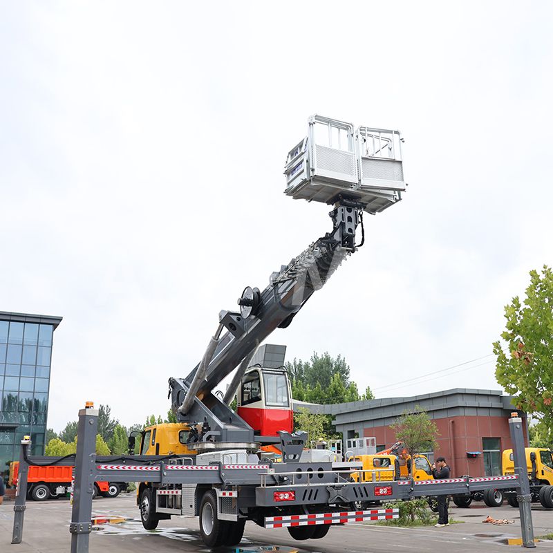 Vehicle-mounted aerial work platform Vehicle-mounted aerial work platform
